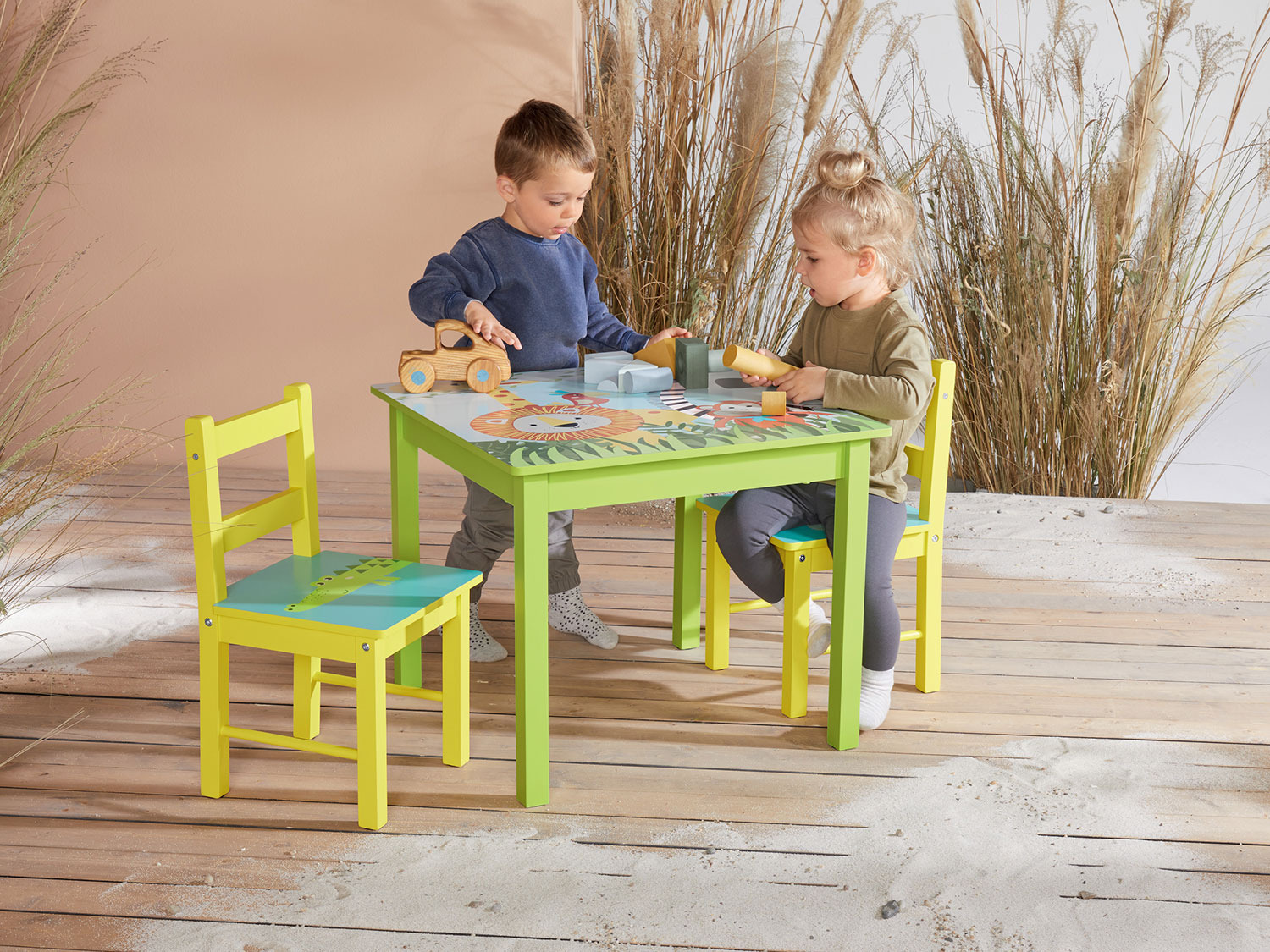 Weekendtas peper Voorrecht LIVARNO home Kinder tafel met 2 stoelen | LIDL