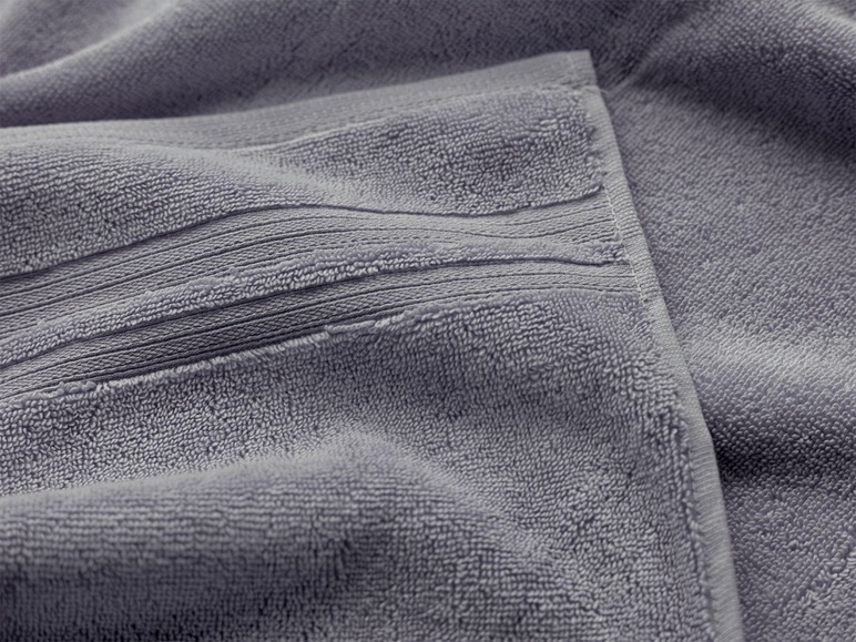 Ga naar volledige schermweergave: Egeria handdoek «Manhattan Gold», zuiver katoen, 50 x 100 cm, bijzonder zacht - afbeelding 2