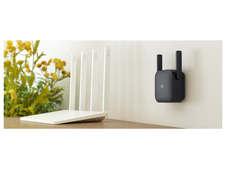 Ga naar volledige schermweergave: Xiaomi Mi Wi-Fi Range Extender Pro - afbeelding 2